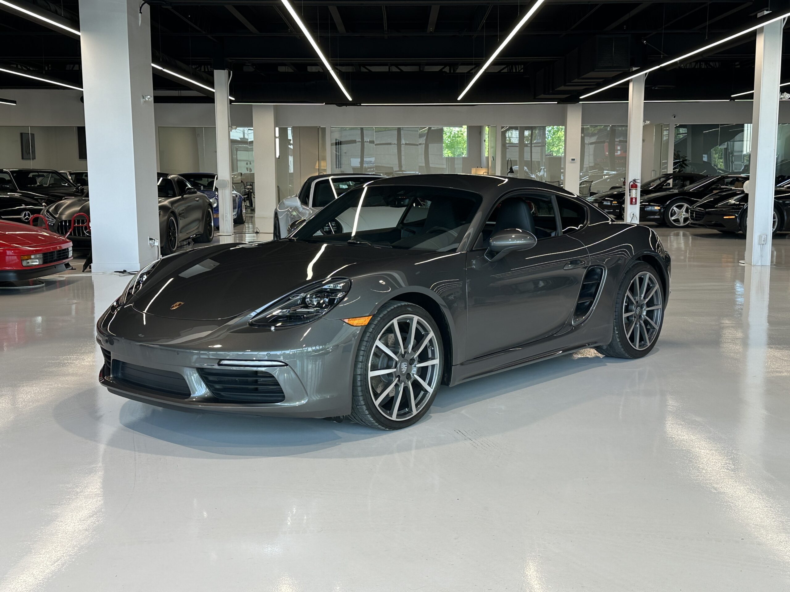 2022 Porsche 718 Cayman